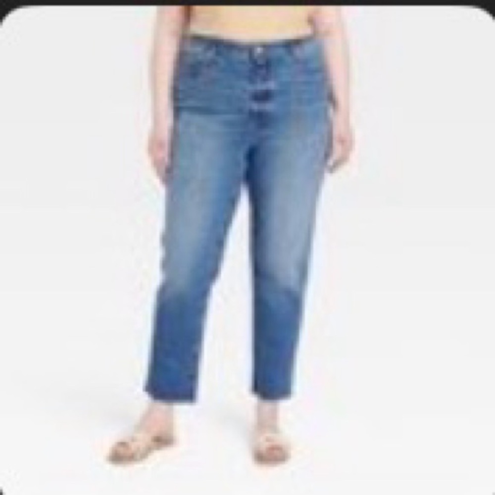Universal Thread Size 17 Boyfriend Jeans
